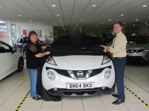 Mrs Morrall eager to unveil her New Nissan Juke with our Salesman Liam McEntee