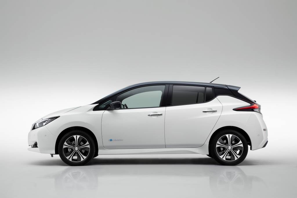 New Nissan Leaf 2 Side Image